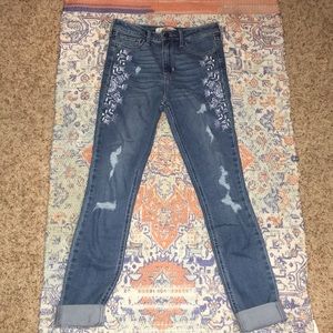 HOLLISTER embroidered jeans